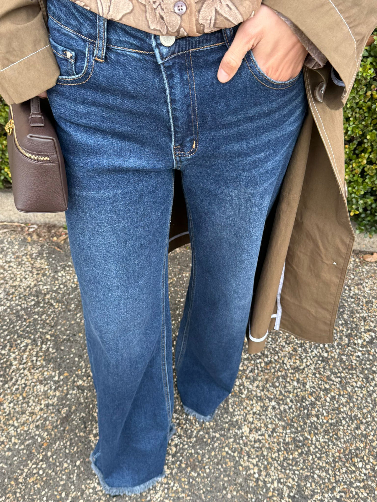 Jeans stright leg sfrangiato