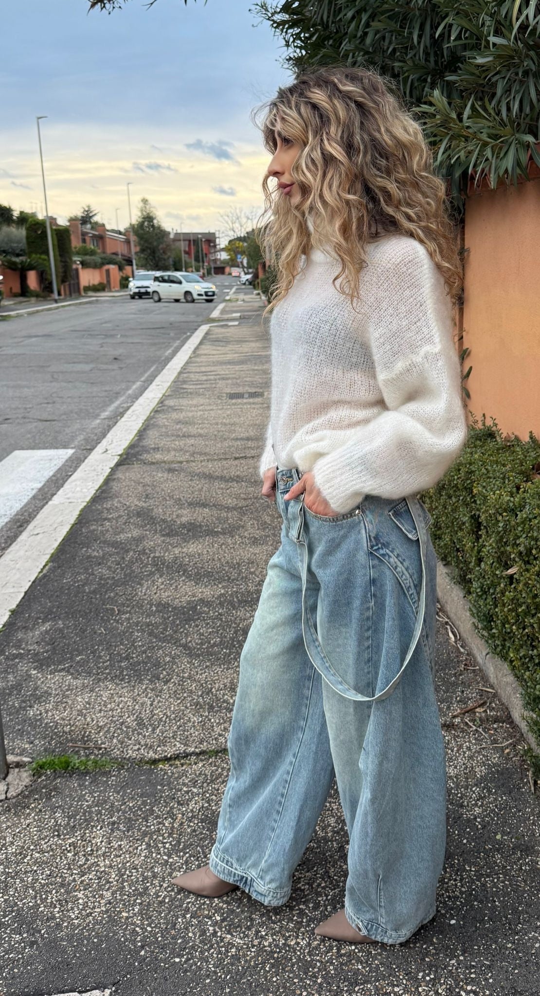 Jeans con straccali