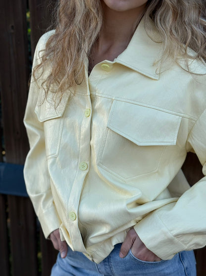 Giacca in eco pelle